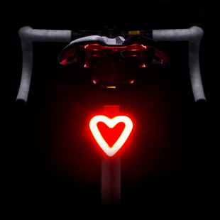 自行车灯尾灯充电夜骑灯山地车骑行灯警示装备配件单车公路车后灯