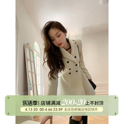 riokeke美貌入侵白色羊毛西装，裙秋冬收腰毛呢外套女中长款大衣