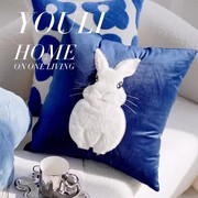 蓝色ins风抱枕沙发客厅轻奢高级感靠垫，北欧毛绒花朵动物兔子可爱