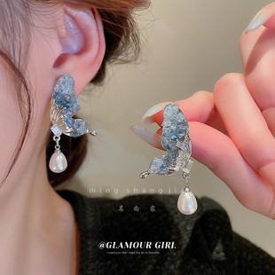 银针镶嵌水晶蝴蝶水滴珍珠耳环韩国气质高级感耳钉时尚耳饰女