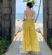 极速夏季日落法式柠檬黄连衣裙碎花长裙约会拍照印花露背度假沙滩