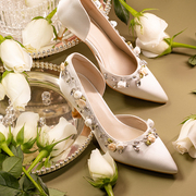 折扣原创玫瑰花朵水钻，侧空尖头细跟高跟鞋，仙女伴娘婚鞋