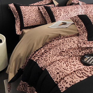 小富婆的一天︱欧美高端四件套全棉粉色豹纹，被套床单纯棉床上用品