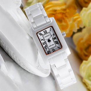 方形手表女陶瓷白色时尚，百搭小巧防水指针式气质罗马石英时装腕表
