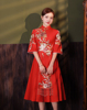 红色新娘旗袍结婚礼服复古中式刺绣，修身敬酒服气质短款连衣裙