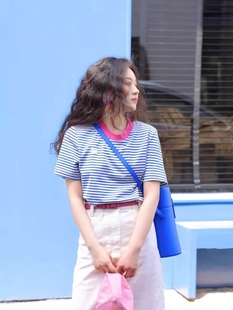 韩系蓝白条纹正肩t恤短袖女夏季设计感小众笑脸刺绣体恤别致上衣