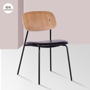 实木PU皮革软包带扶手家用餐椅现代简约书桌椅时尚设计师椅子靠背