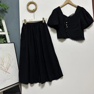 法式大牌风轻奢洋气黑色短上衣，泡泡短袖+半身裙减龄两件套装0122