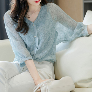 雪纺衬衫女夏装2024韩版设计感小众蕾丝，镂空气质v领半袖上衣