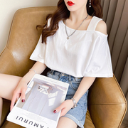 设计感小众短袖t恤女夏季韩版宽松ins小个子，个性露肩性感上衣服潮