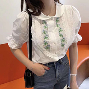韩国东大门甜美气质减龄刺绣花朵，娃娃领宽松白色衬衫女短袖夏季