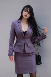 香香家秋季高级紫色，小香一粒扣西装两件套羊毛，职业气质真丝外套