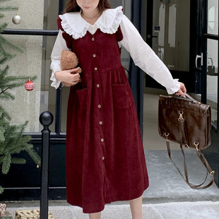 甜美学院风娃娃领衬衫背带裙，套装女秋冬大码减龄红色连衣裙两件套