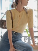 淡黄色针织小开衫，女温柔风2023夏季镂空法式泡泡，袖设计感上衣