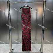 2024春夏季连衣裙法式酒红色，豹纹碎花修身显瘦无袖，圆领包臀长裙潮