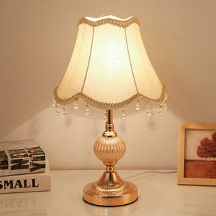 欧式简约LED书房客厅卧室床头灯时尚水晶创意装饰节能台灯调光琉