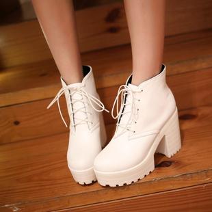 韩版单靴子女靴秋冬季高跟防水台圆头马丁靴短筒小短靴