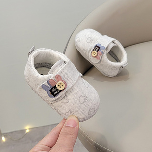 春秋季宝宝鞋子0-1岁婴儿鞋，软底防滑学步鞋0-3-9-12个月8幼儿鞋新