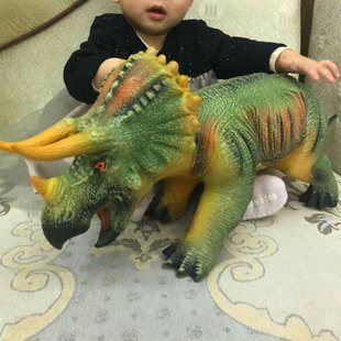 超大号三角龙恐龙玩具仿真动物套装软胶模型男孩儿童宝宝生日礼物