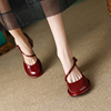 复古玛丽珍鞋女2024春酒红色漆皮，圆头高跟鞋粗跟浅口甜美单鞋