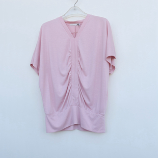 艾格特/S断码 女春夏粉红色蝙蝠短袖针织衫4E8127