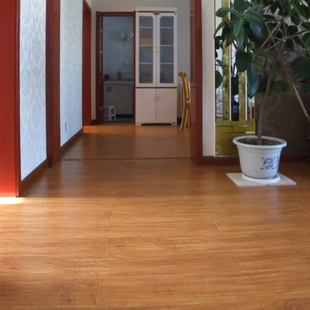 龙叶SZ001欧式e0环保家用防水耐磨复古浮雕金刚板强化复合木地板