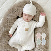 新生婴儿衣服秋冬纯棉长袖，无骨护肚和尚，服哈衣卡通宝宝出生连体衣