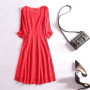 夏季红色圆领蕾丝镂空连衣裙修身五分袖法式甜美气质中长裙A字裙