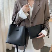 韩版大包包女2020时尚手提子母水桶包大容量高级感单肩斜挎包