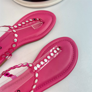 仙女风铆钉夹脚罗马鞋，小众设计简约外贸大码沙滩平底沙滩凉鞋