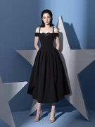 越南小众2022夏黑色(夏黑色，)珍珠肩带一字肩蕾丝，v领黑色长礼服连衣裙