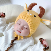 可爱宝宝牛角毛线帽冬季加厚保暖新生婴儿套头帽男女儿童护耳帽潮