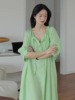 绿色条纹连衣裙网红梨型身材，遮肚子减龄宽松显瘦法式裙子女夏