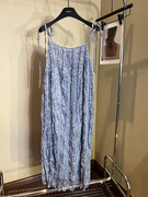 蓝色吊带连衣裙女夏季高级感小众宽松垂感海边度假长裙子系带裙潮