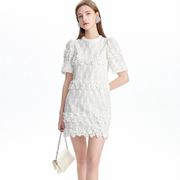 商场同款泡泡袖蕾丝连衣裙女2023夏季短袖设计感小众白裙子