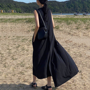 韩国chic夏季复古暗黑系，圆领宽松纯色，不规则背心开叉连衣裙长裙女