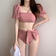 韩版粉色淑女泡泡袖系带，蝴蝶结高腰带(高腰带)袖比基尼三角分体泳衣