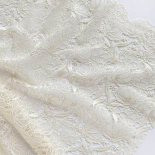 米白色花朵镂空水溶性蕾丝布料纯色裙装礼服旗袍定制面料