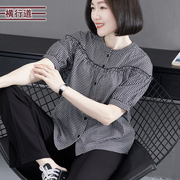 2024夏季韩版简约圆领格子宽松短袖，衬衣女外穿大码上衣妈妈装