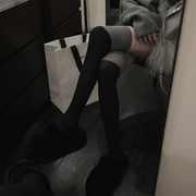 IN MIMIFACE 黑灰色长筒袜女秋冬保暖显瘦高筒过膝袜子网红拼接袜