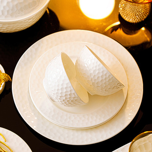 景德镇陶瓷碗碟套装创意简约轻奢高档纯白碗盘勺组合骨瓷家用餐具