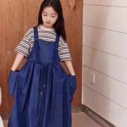 中大童女童套装，2024洋气韩版条纹，上衣背带连衣裙两件套023款