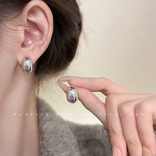 很爱~银豆豆气泡光面金属，耳钉2023年小众设计气质耳环耳饰女