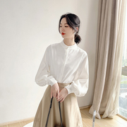 白色立领衬衫女设计感小众灯笼袖长袖气质职业，法式复古马面裙上衣
