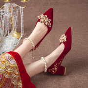 粗跟婚鞋女秀禾主婚纱两穿中式红色中跟不累脚，孕妇可穿新娘鞋