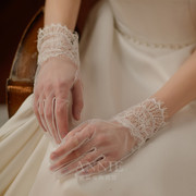 新娘婚纱礼服植绒甜美短款薄纱，蕾丝网纱，仙女手套拍照写真网红
