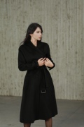 d家秋冬100%黑色羊绒，大衣外套高级气质，中长款毛呢高端风衣