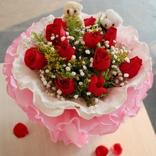 11朵红玫瑰爱情送花情人节买花元旦送花七夕情人节结婚周年送花