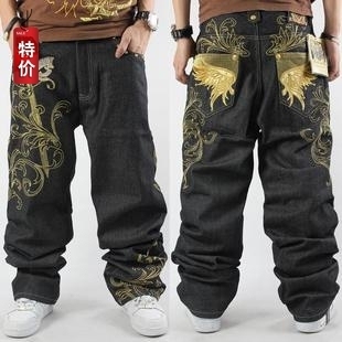  潮男嘻哈牛仔裤 男HIPHOP街舞牛仔加大码滑板裤休闲宽松男式裤子