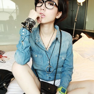 百搭帅气翻领精致珍...